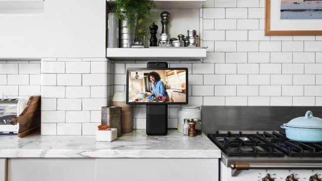 Facebook'un Beklenen 2 Cihazı Tanıtıldı!