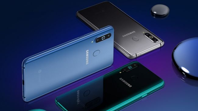 Delikli Samsung Galaxy A8S Tanıtıldı!