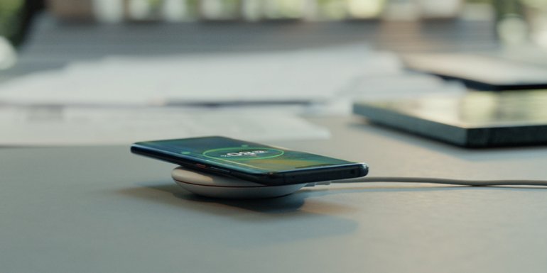 Kablosuz hızlı şarj ile tamamen mobil