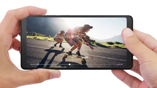 Lenovo MWC 2019'a Adeta Çıkarma Yaptı