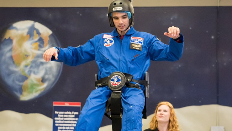 İki Türk Öğrenci ABD'de Uzay Kampına Seçildi!