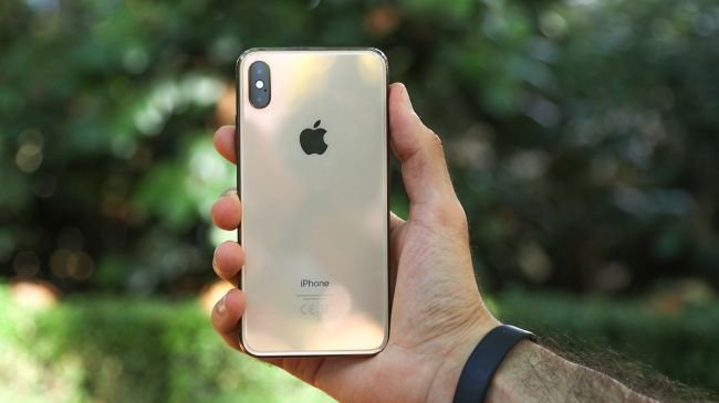Huawei P30 Pro vs Galaxy S10 Plus vs iPhone XS Max
