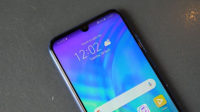 Honor 20 Lite Resmi Olarak Tanıtıldı
