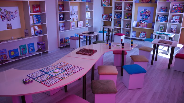 Açılışı LGTürkiye Genel Müdürü Yaptı