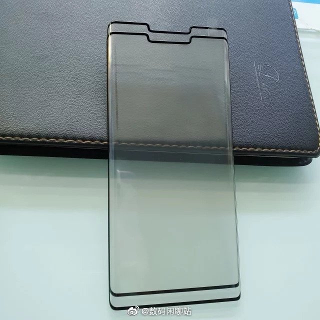 Huawei Mate 30'un Ön Yüzünü Gösteren Sızıntı