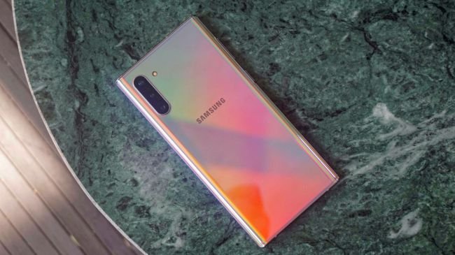 Galaxy Note 10 vs Galaxy Note 9 Tasarım Karşılaştırması