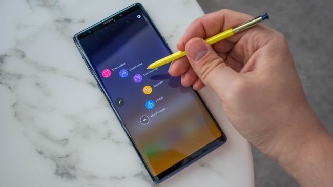 Galaxy Note 10 vs Galaxy Note 9 Pil Ömrü Karşılaştırması
