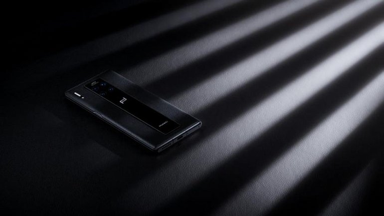 Huawei Mate 30 Serisine Çok Özel Bir Model!