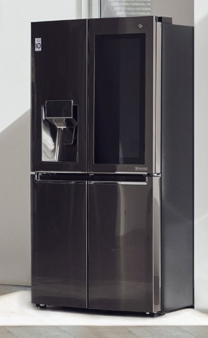 Akıllı buzdolabı içinde ne var ne yok gösteriyor