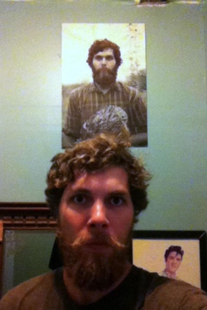 Kendilerine ikiz kadar benzeyen yüzleri paylaşanlar hayrete düşürüyor