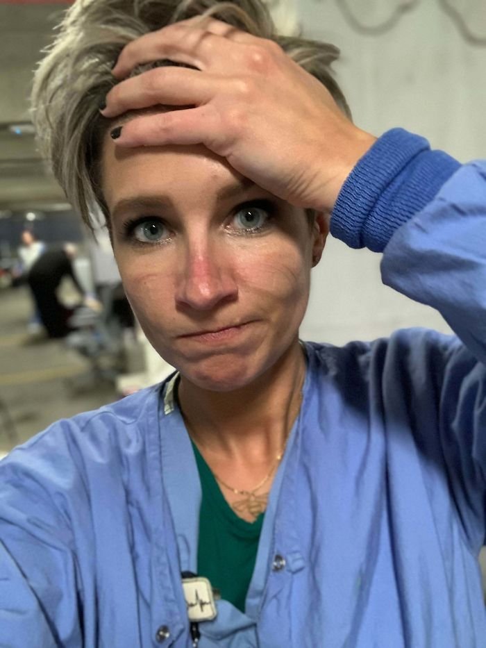 Acının izi yüzlerinde! Corona Virüs doktorlarından şaşırtıcı paylaşımlar...