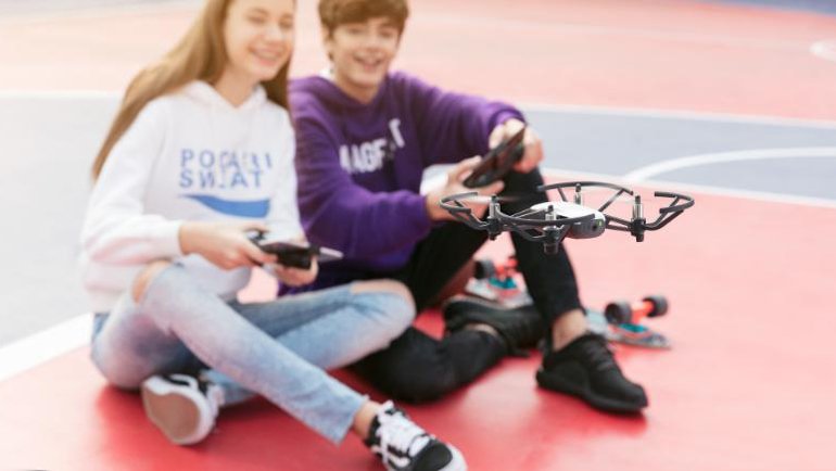 Profesyonel drone videolarını sosyal medyada paylaşın