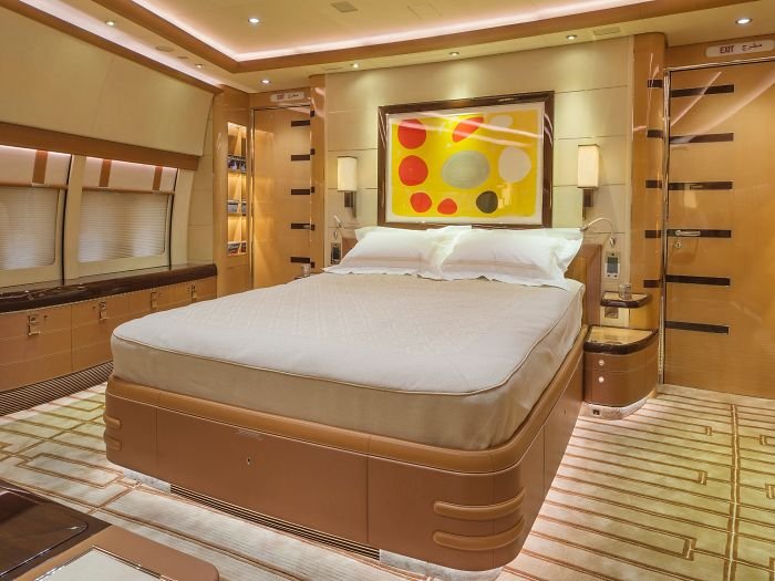 Siz bir de içini görün! İşte dünyanın en büyük özel jeti Boeing 747-8i