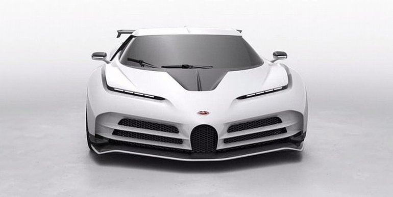 Cristiano Ronaldo, Yeni Arabası Bugatti Centodieci'ye Servet Döktü