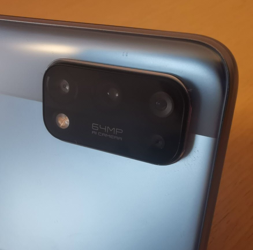 Selefindeki optik zumun yerini portre lensi almış