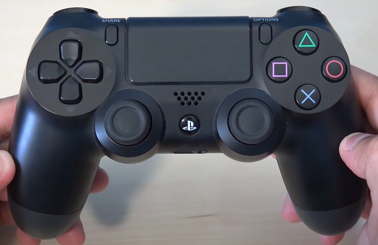 DualShock 4 (2013)