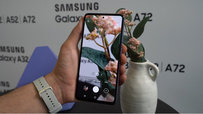 Dünyanın En Çok Satan Telefonu Yenilendi: Samsung Galaxy A52 Elimizde!