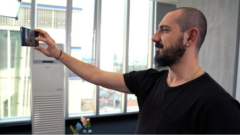 Beklenen Telefon Geldi: İşte Samsung Galaxy A72 İncelemesi!