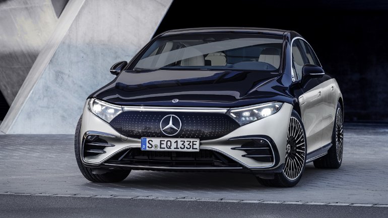 Mercedes-EQ'nun Lüks Sınıftaki İlk Elektrikli Otomobili EQS Tanıtıldı