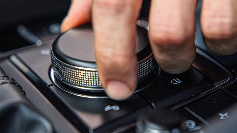 Mazda ve Bose İş Birliği 30 Yıldır Geleneklere Meydan Okuyor