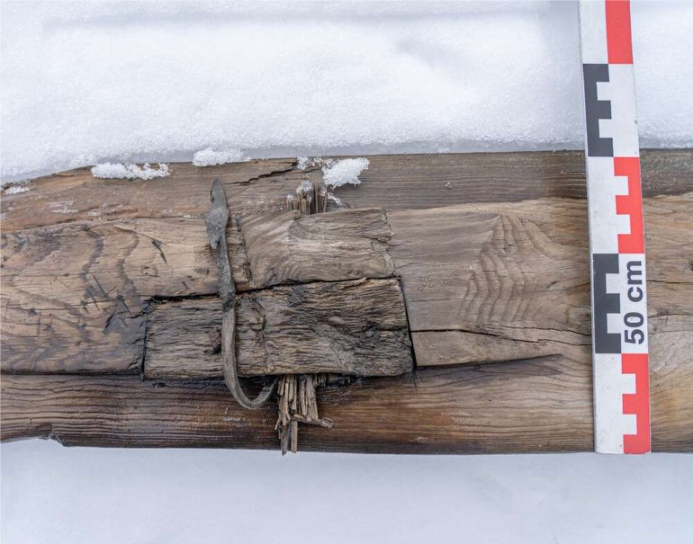 Buz Tabakaları Altında, 1.300 Yıllık 
