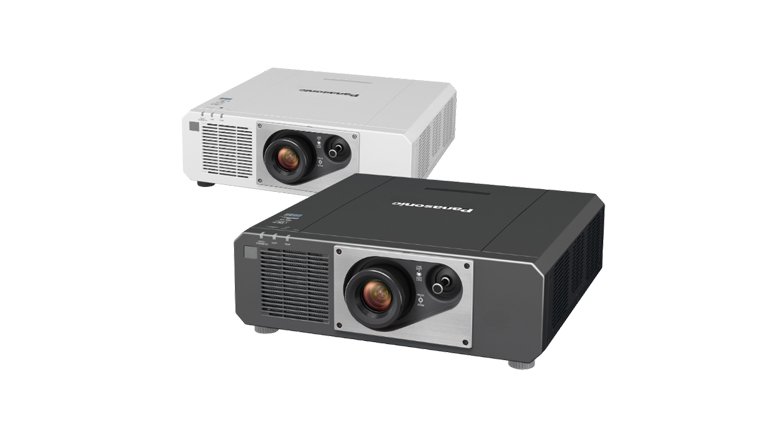 Panasonic'ten yeni 4K projektör