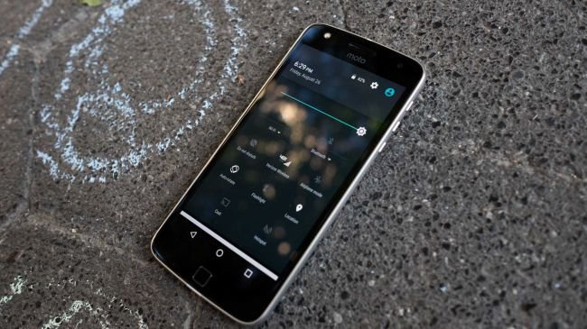 Ekran ve işletim sistemi