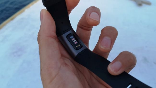 Fitbit Charge 3 nasıl kullanılıyor?