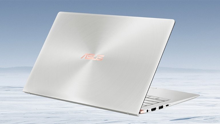 A4 Boyutunda Kompakt Tasarım