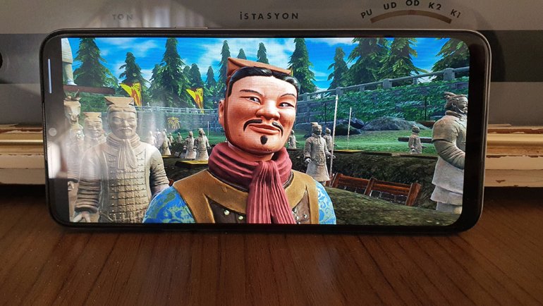 realme 6i Ekran Özellikleri