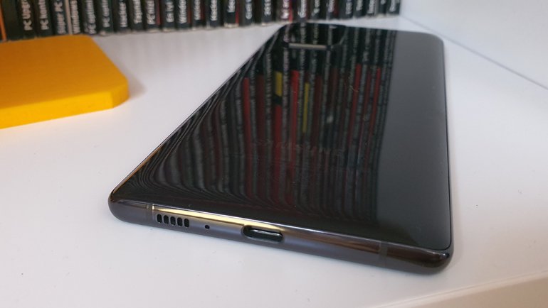 Samsung Galaxy S10 Lite Pil Performansı Nasıl?