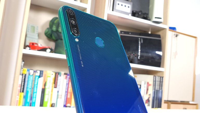Huawei P40 lite E Tasarımı Nasıl?