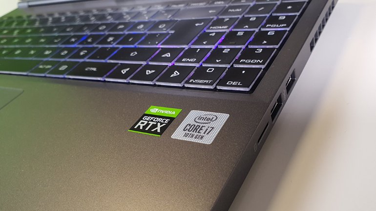 Monster Tulpar T5 V21.1.2 Ekran ve Tasarım